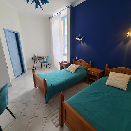 Les Dependances Du Chateau Noailles  Dış mekan fotoğraf