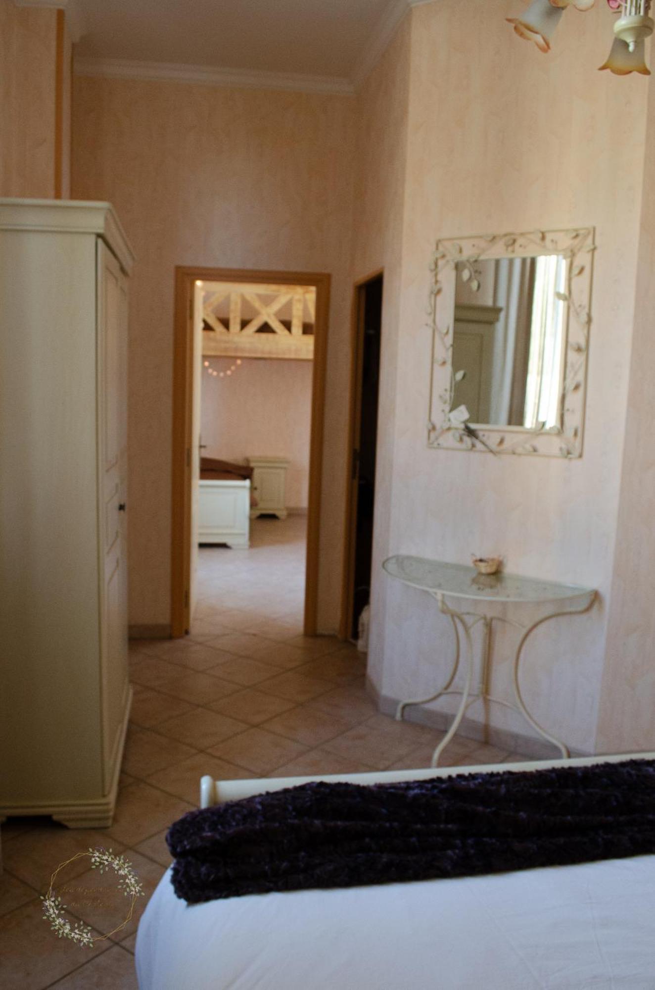 Les Dependances Du Chateau Noailles  Dış mekan fotoğraf