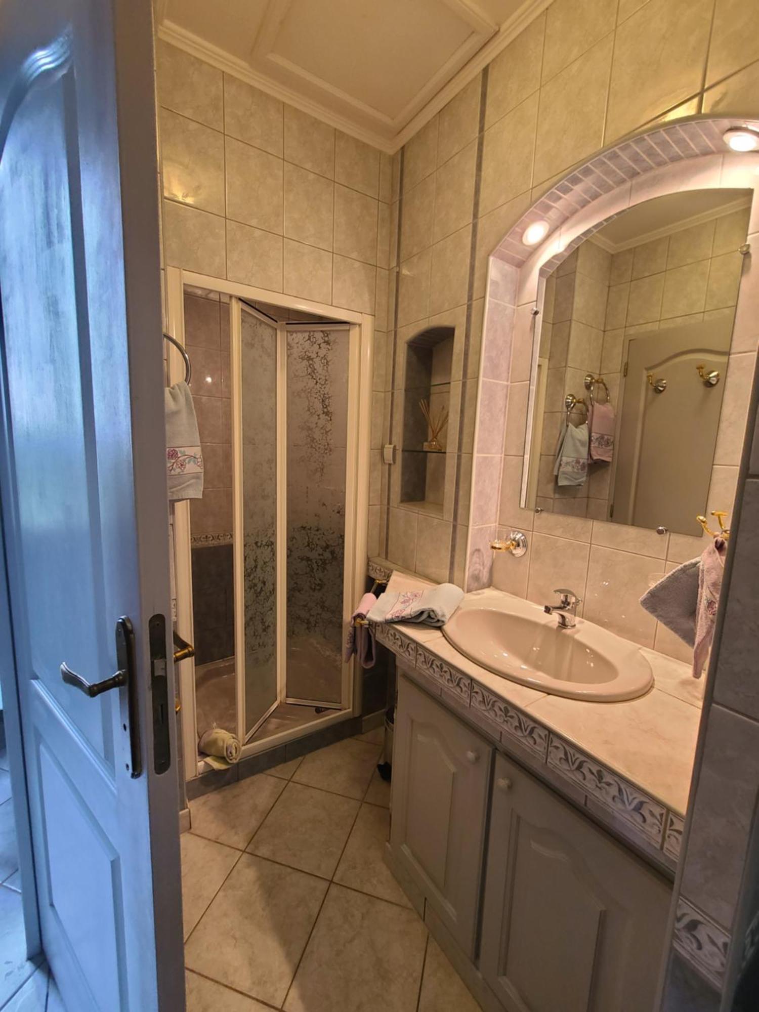 Les Dependances Du Chateau Noailles  Oda fotoğraf